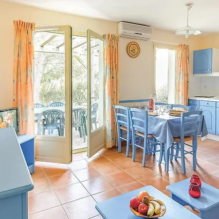 Les Mazets De Gaujac Holiday home