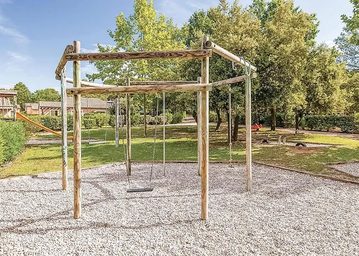 Holiday home Les Mazets De Gaujac *